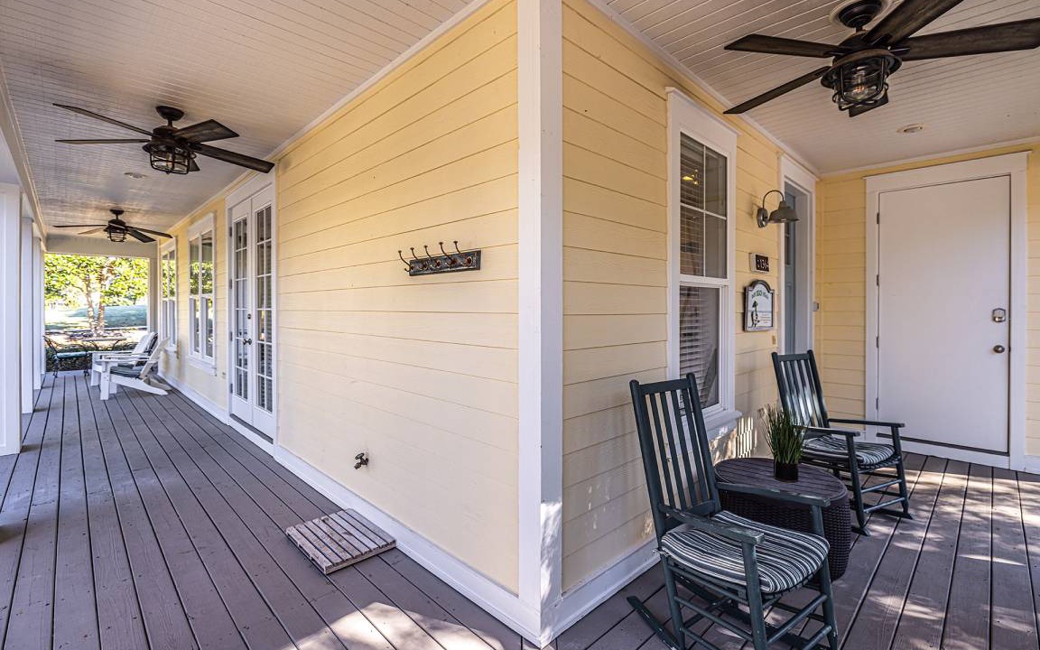 Photo of Patio Balcony in Laurel Grove