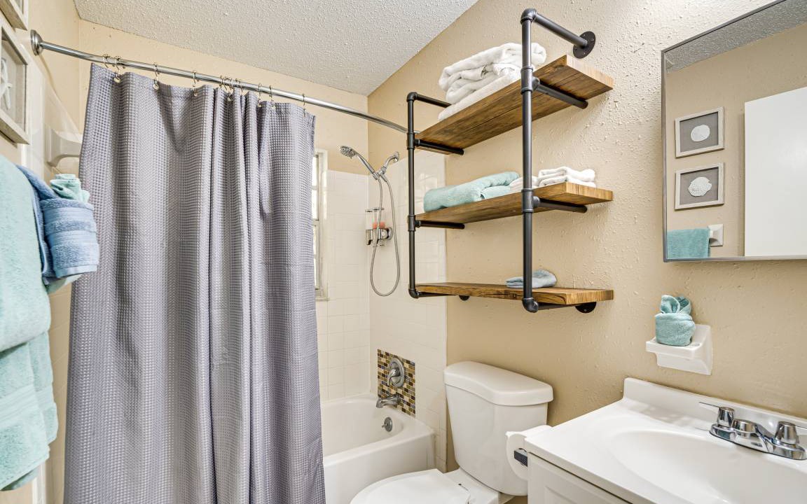 Photo of Bathroom in Silver Springs Shores
