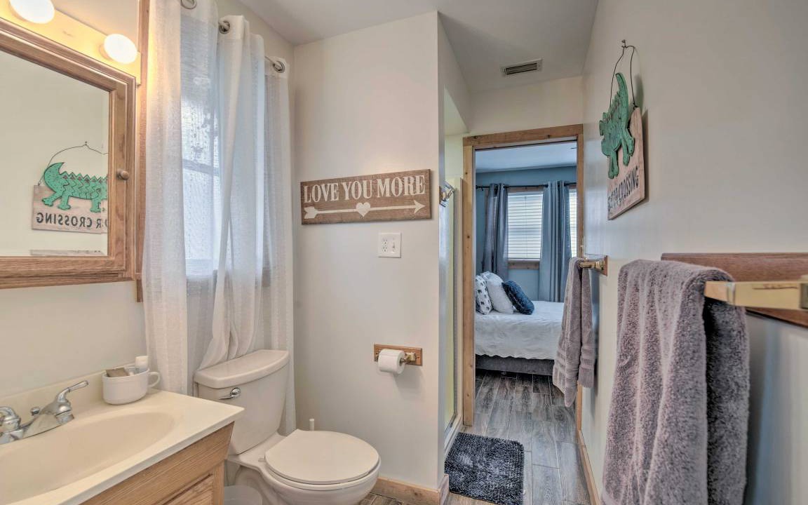 Photo of Bathroom in Bushnell