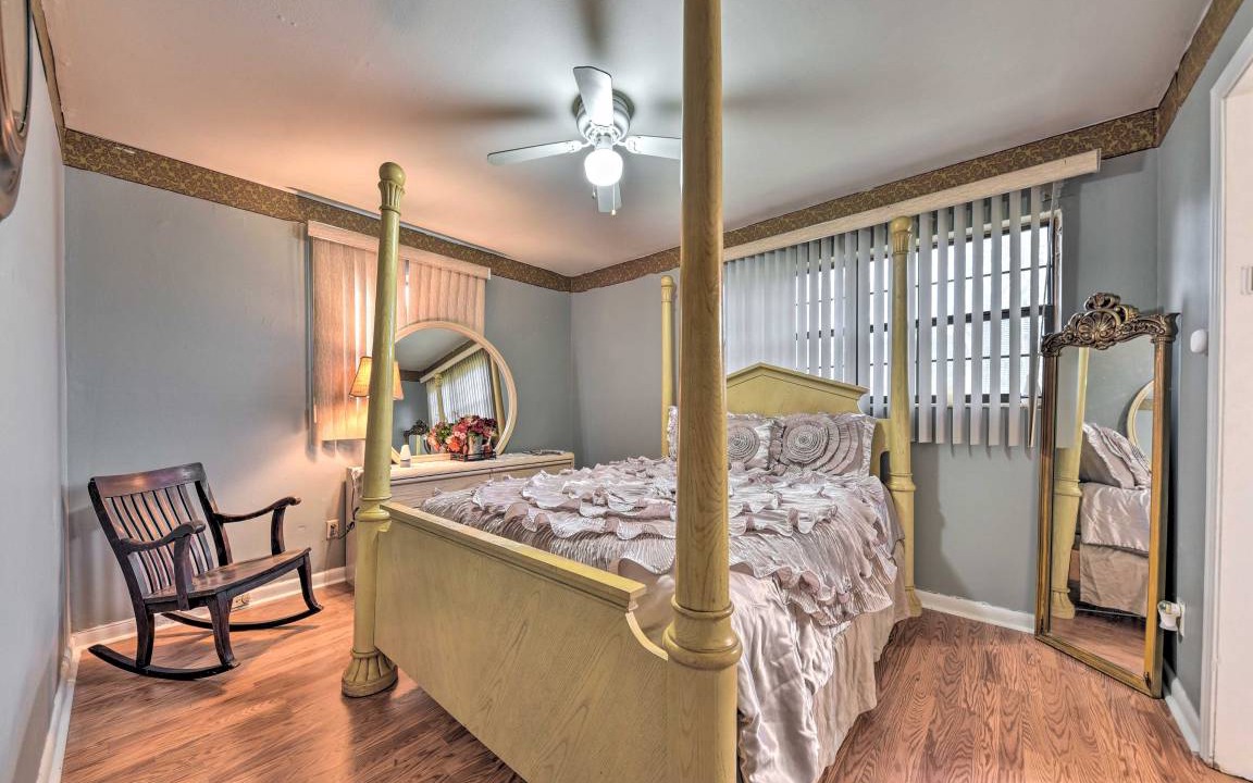 Photo of Bedroom in Northside