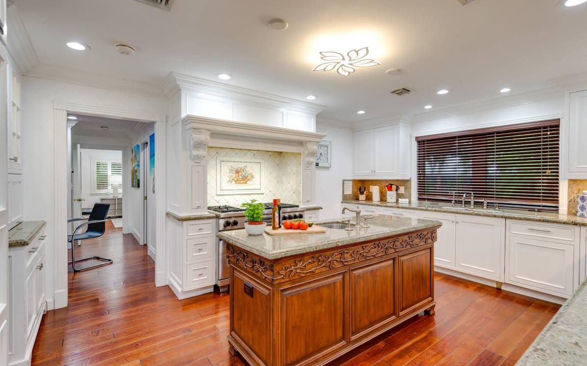 Photo of Kitchen in Coral Ridge