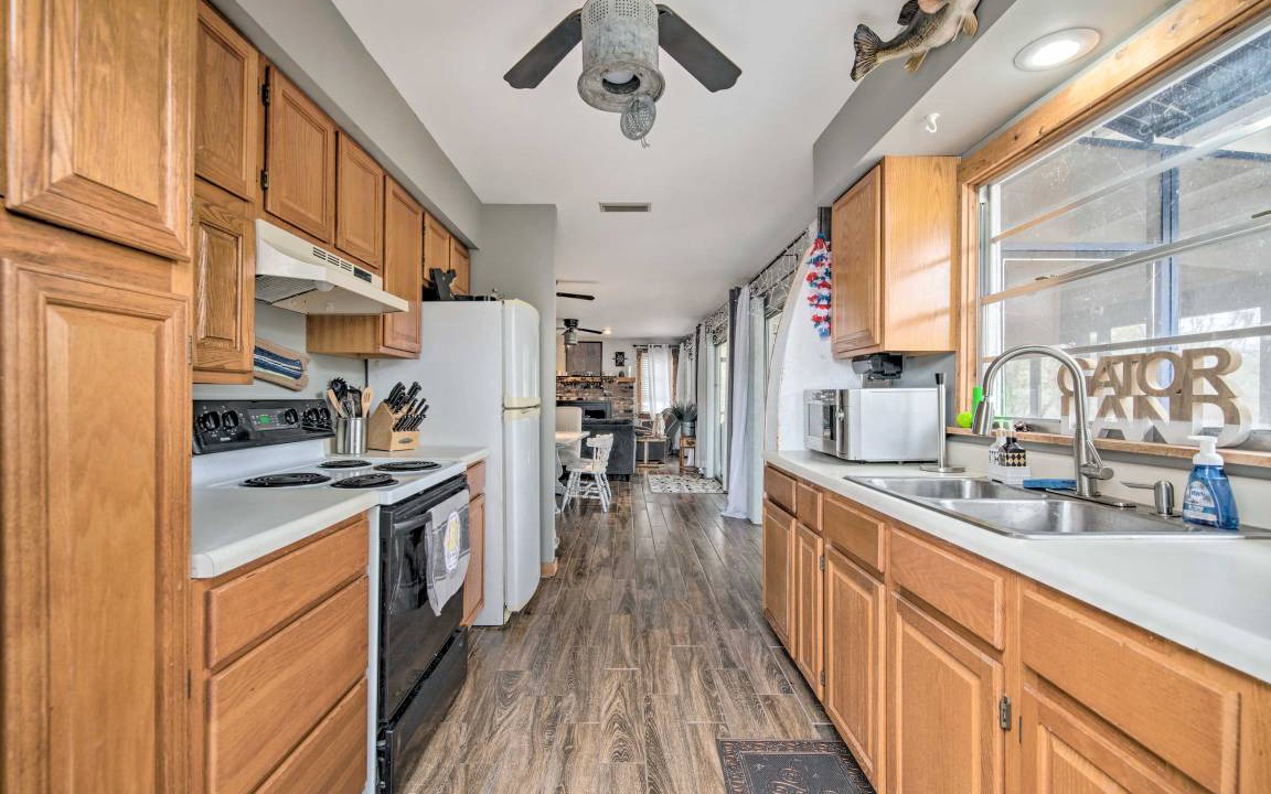 Photo of Kitchen in Bushnell