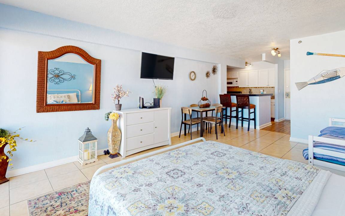 Photo of Bedroom in East Daytona