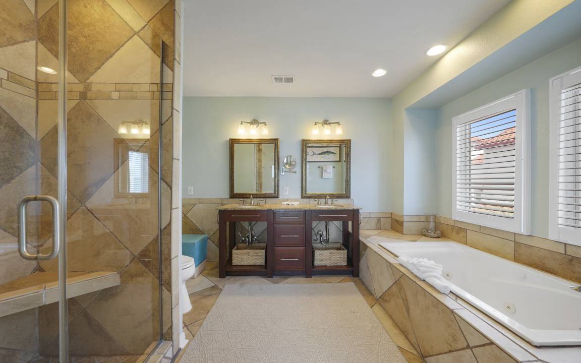 Photo of Bathroom in Dune Allen Beach