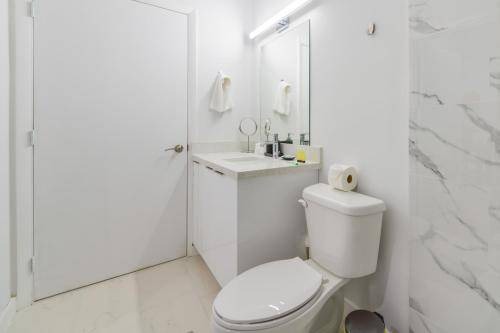 Photo of Bathroom in Wynwood Art District