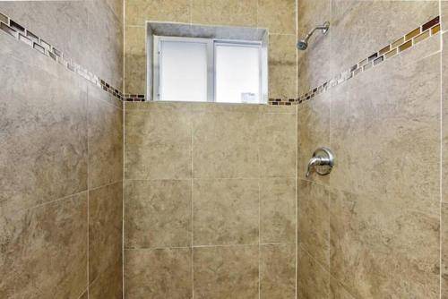Photo of Bathroom in Highland Garden