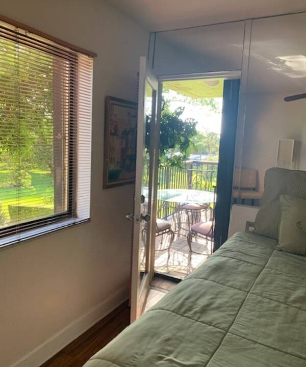 Photo of Bedroom in Ludlam