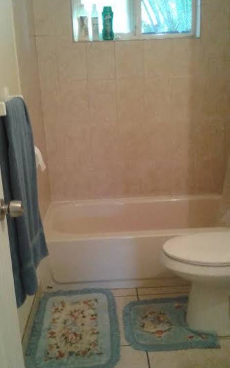 Photo of Bathroom in Hallandale Beach