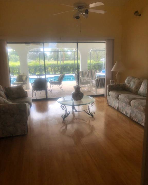 Photo of Livingroom in Deep Creek