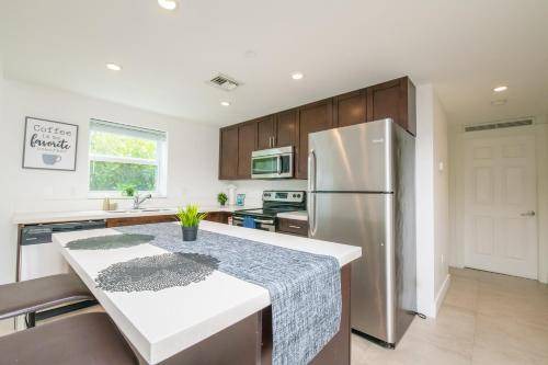 Photo of Kitchen in Royal Poinciana