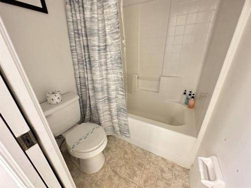 Photo of Bathroom in Sunset Ridge