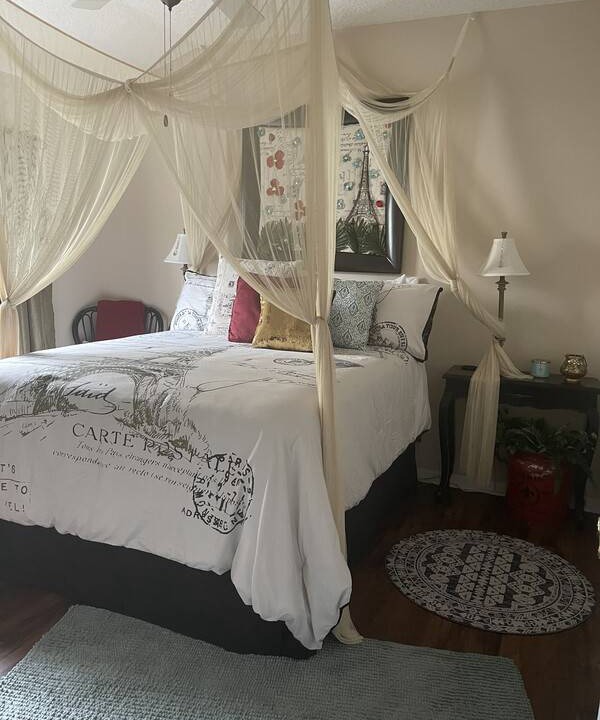 Photo of Bedroom in Northside