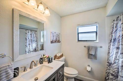 Photo of Bathroom in Regency Park