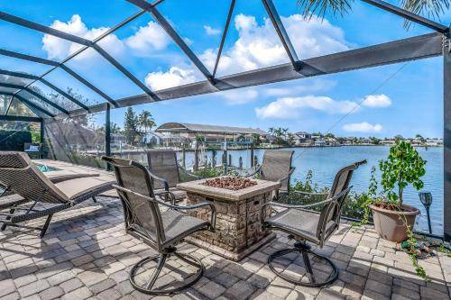 Photo of Patio Balcony in Eight Lakes