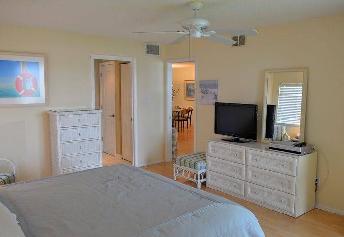Photo of Bedroom in Holmes Beach