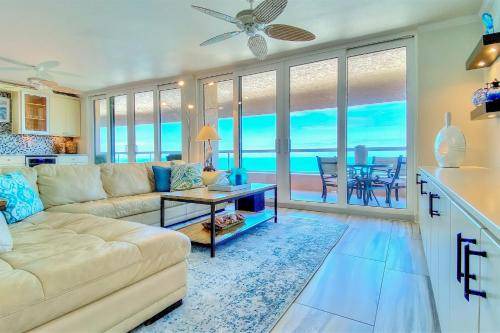 Photo of Livingroom in Sand Key