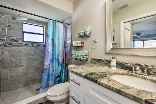 Photo of Bathroom in Regency Park