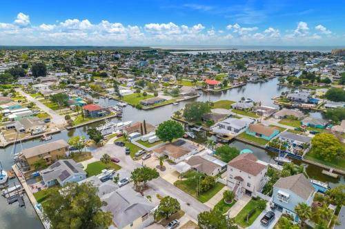 Photo of Others in Hudson Beach Estates