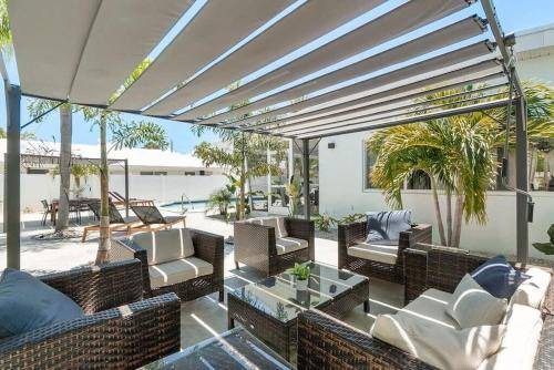 Photo of Patio Balcony in Dolphin Isles