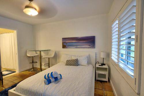 Photo of Bedroom in Hendricks and Venice Isles