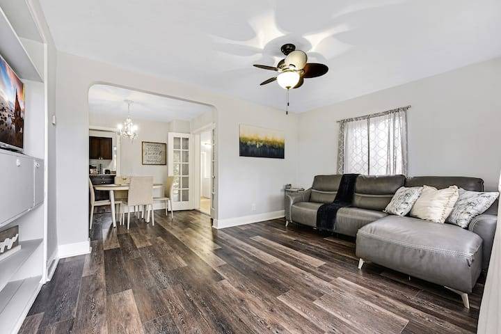 Photo of Livingroom in Highland Garden