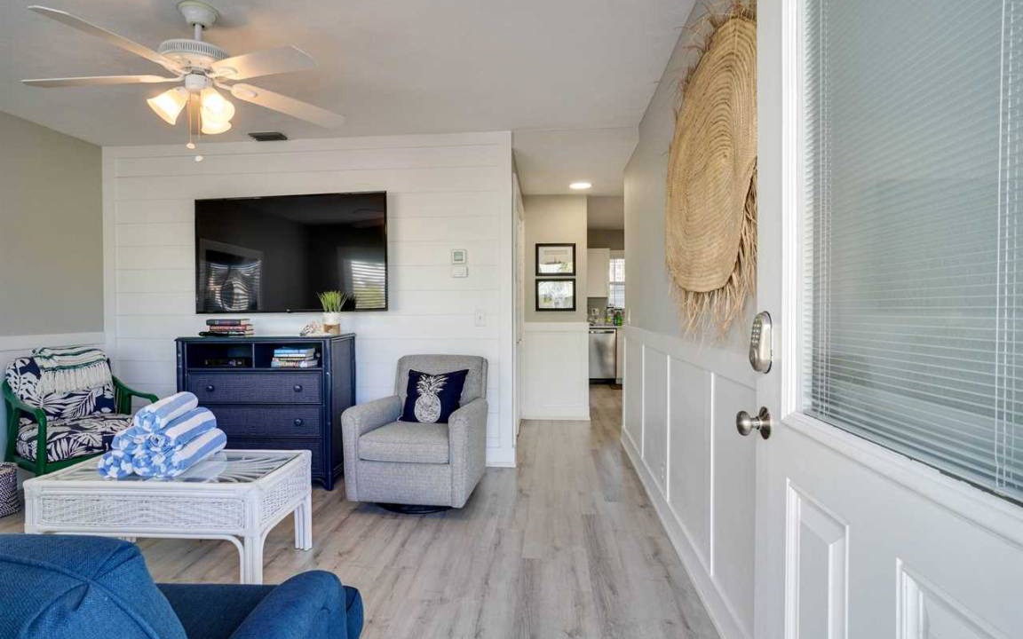 Photo of Livingroom in Bradenton Beach