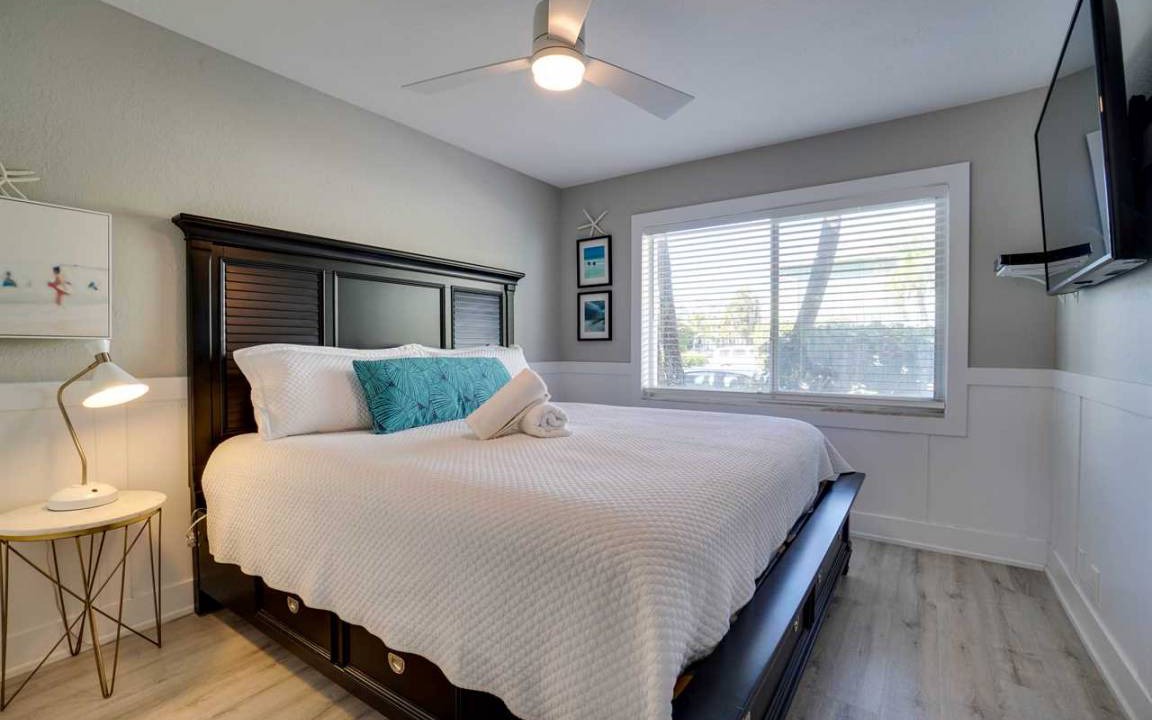 Photo of Bedroom in Bradenton Beach