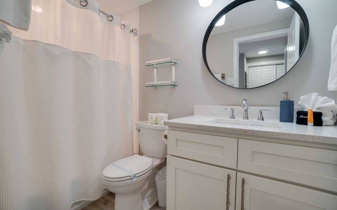 Photo of Bathroom in Bradenton Beach
