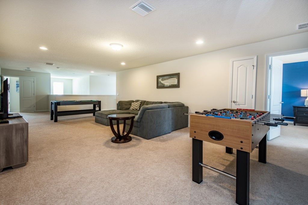 Photo of Livingroom in Four Corners