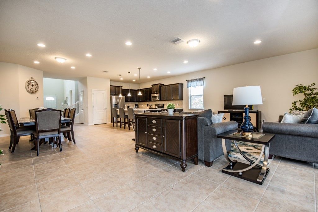 Photo of Livingroom in Four Corners