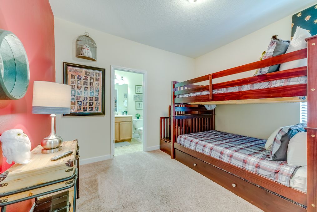 Photo of Bedroom in Davenport