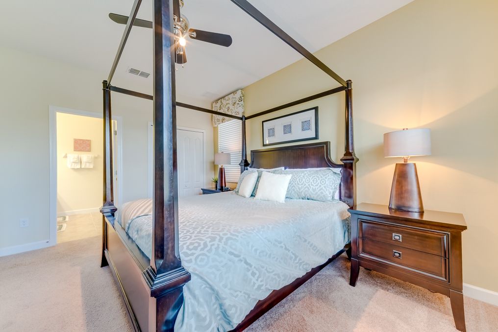 Photo of Bedroom in Davenport