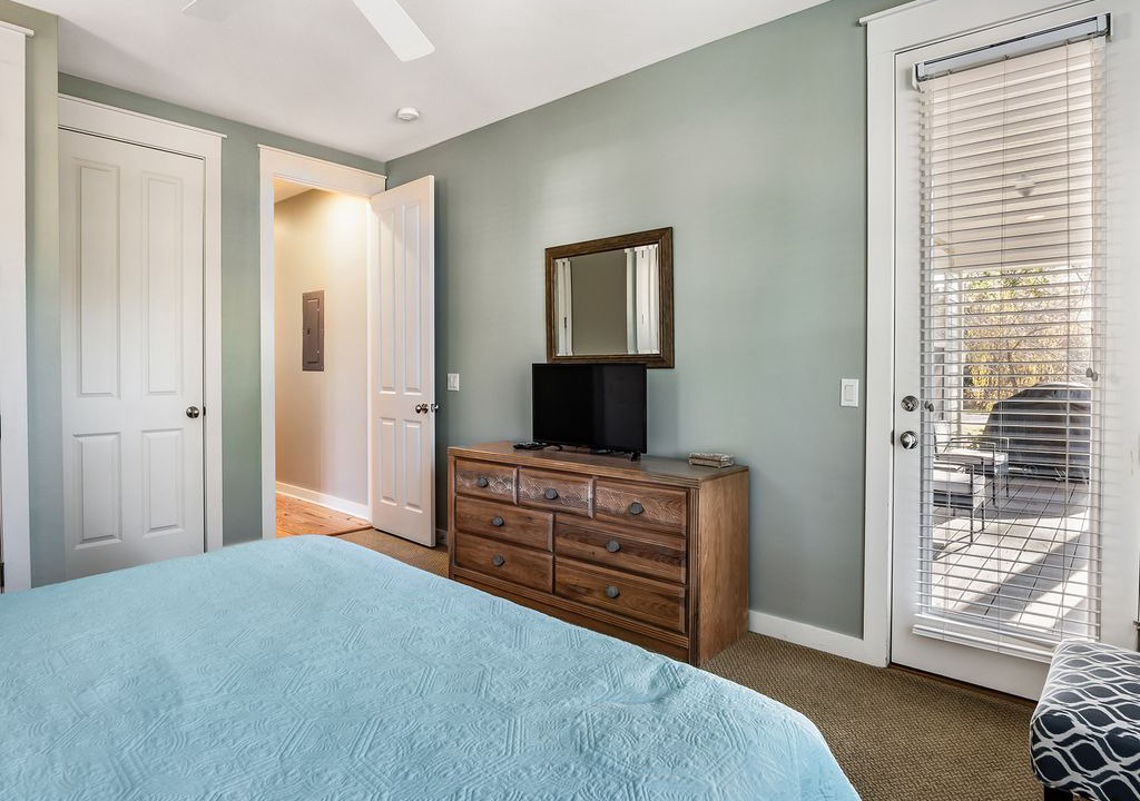 Photo of Bedroom in Laurel Grove