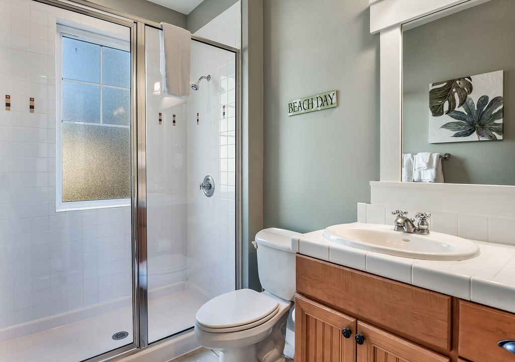 Photo of Bathroom in Laurel Grove