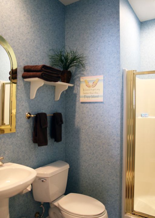 Photo of Bathroom in Bonito Boathouses