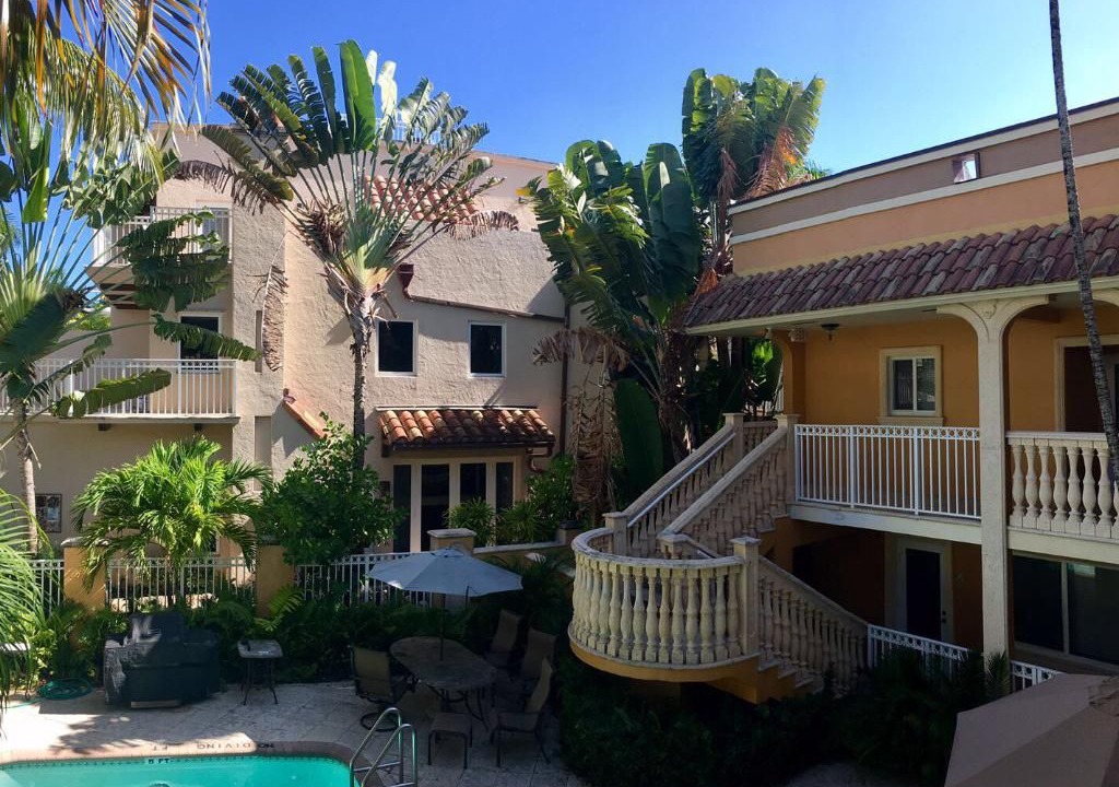 Photo of Buildings in Hendricks and Venice Isles