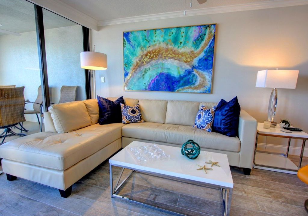 Photo of Livingroom in New Smyrna Beach