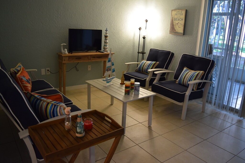 Photo of Livingroom in Bayview