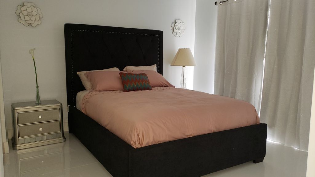 Photo of Bedroom in Coral Ridge Isles