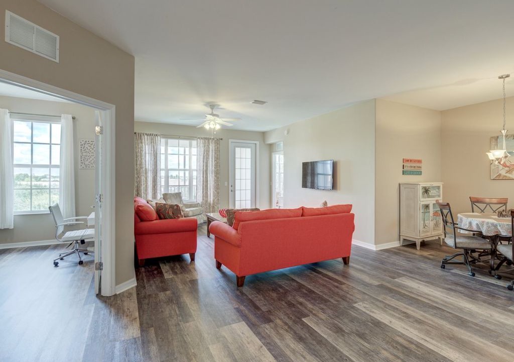 Photo of Livingroom in Majestic Palms