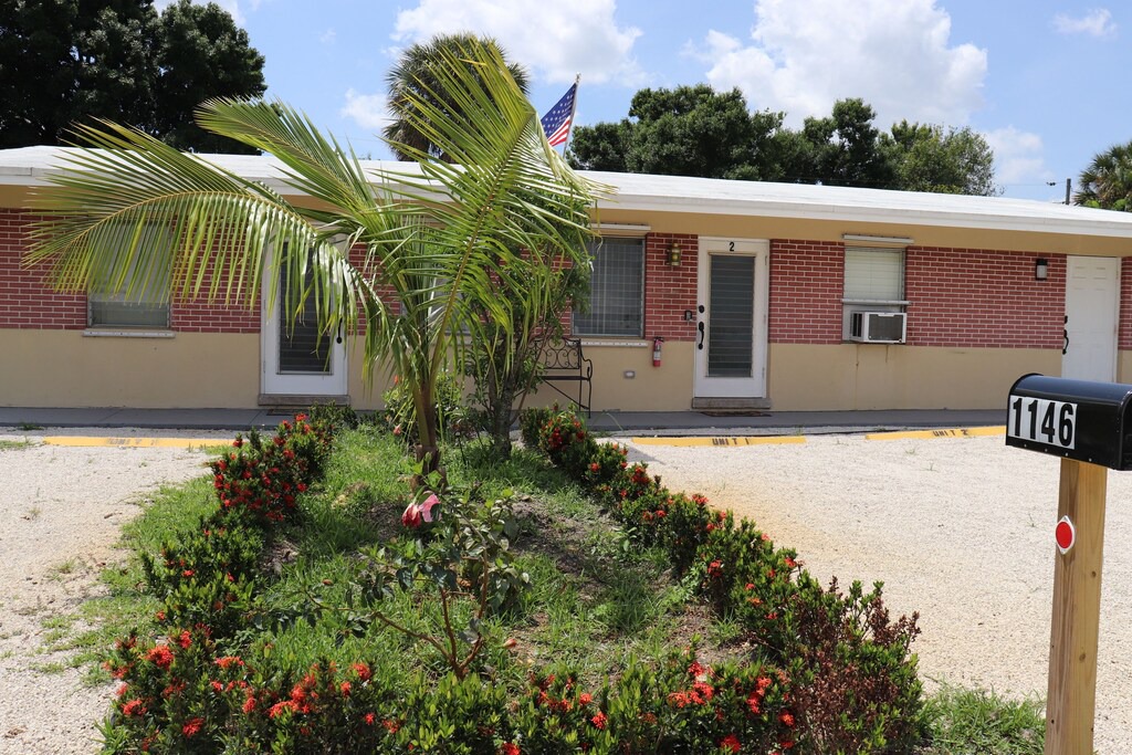 Photo of Buildings in Edgewood