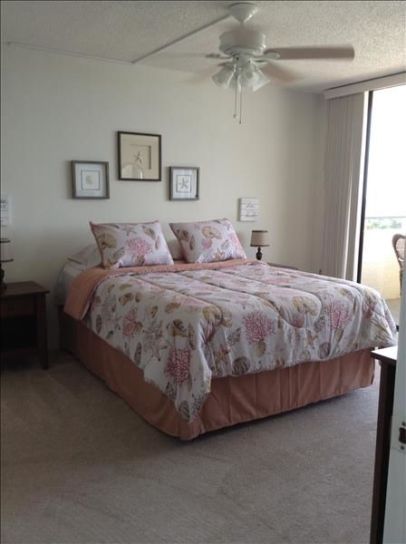 Photo of Bedroom in Hudson
