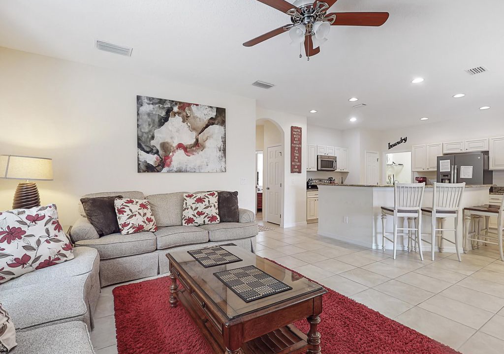 Photo of Livingroom in Ridgewood Lakes