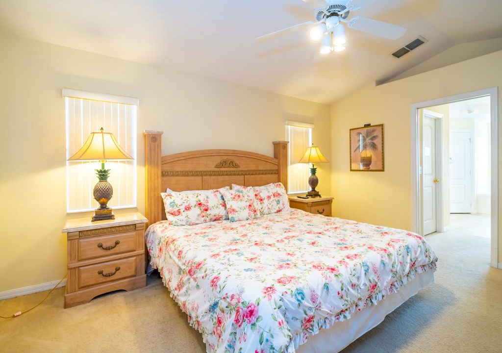 Photo of Bedroom in Tuscan Ridge