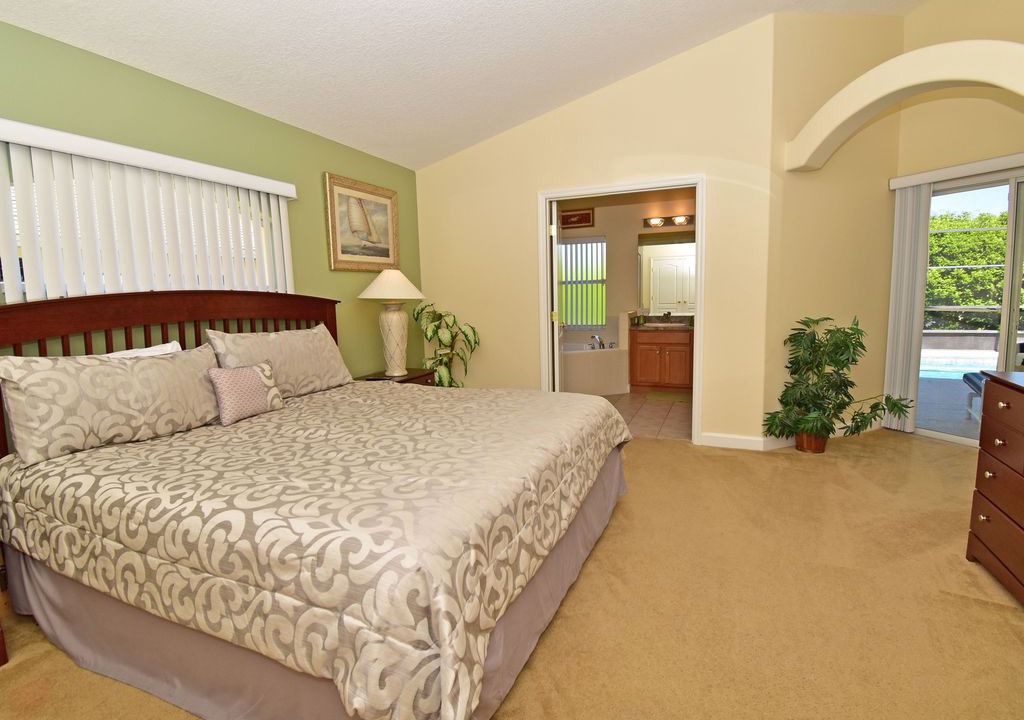 Photo of Bedroom in West Stonebridge