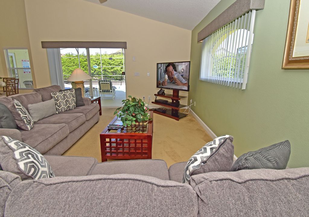 Photo of Livingroom in West Stonebridge