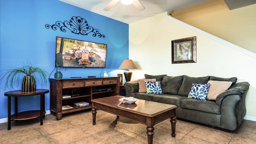 Photo of Livingroom in Crestwynd Bay