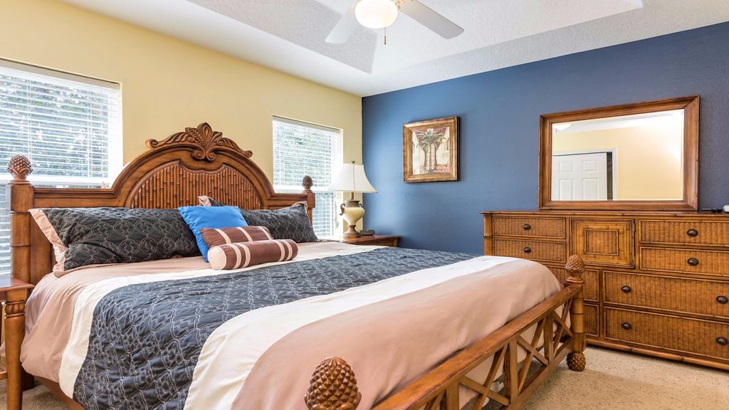 Photo of Bedroom in Crestwynd Bay