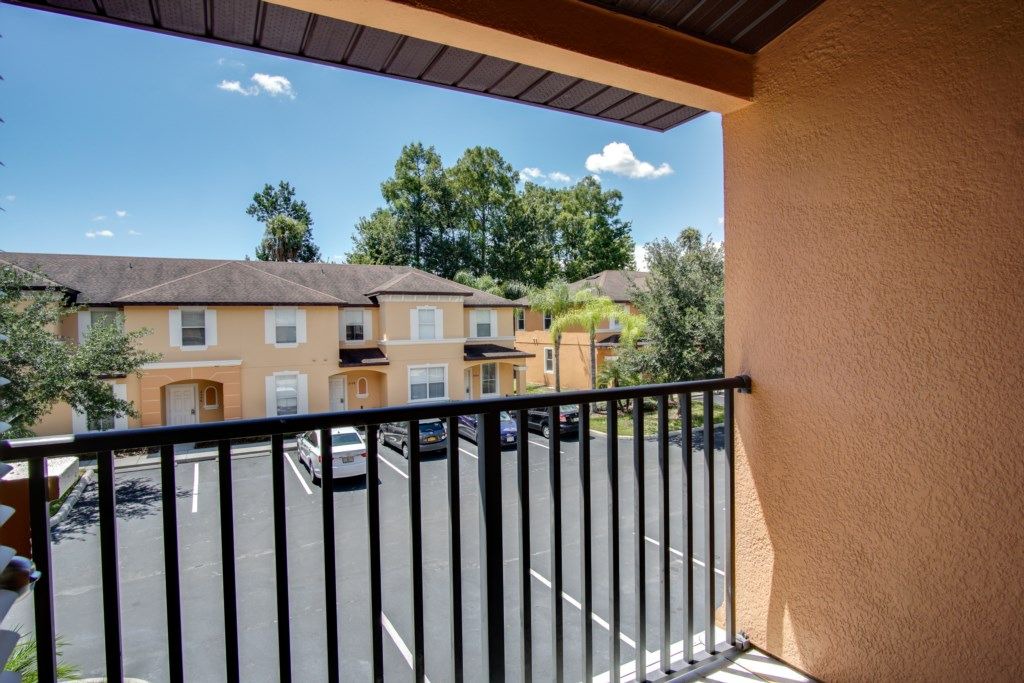 Photo of Patio Balcony in Crestwynd Bay