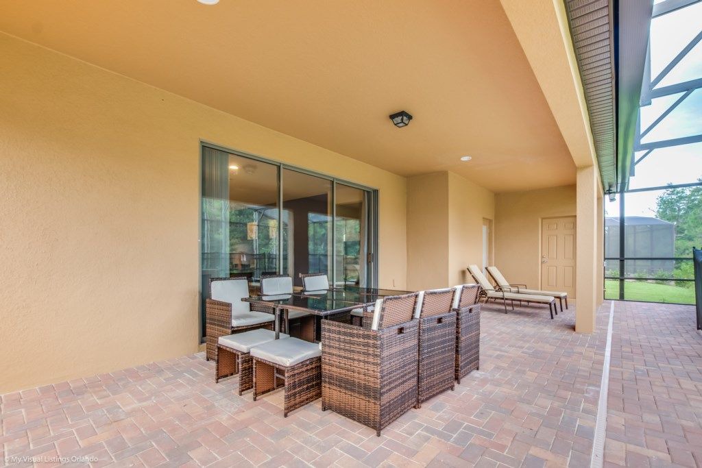 Photo of Livingroom in Four Corners